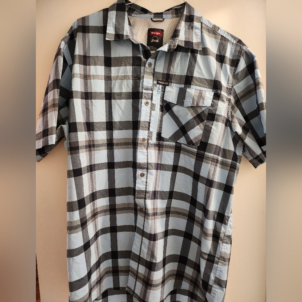 Wrangler Outdoor Button Down Shirt, Size xl, Preloved